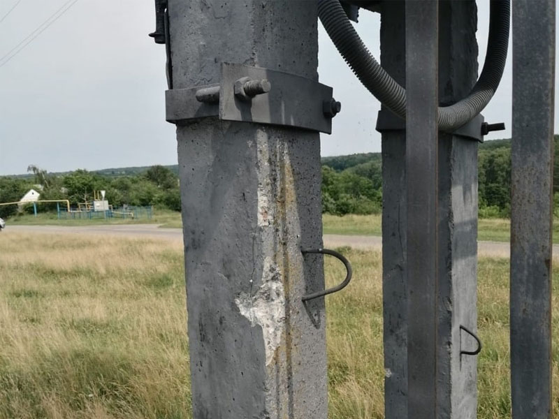 В Брянской области при обстреле ВСУ села Некислица вновь повреждена линия электропередачи