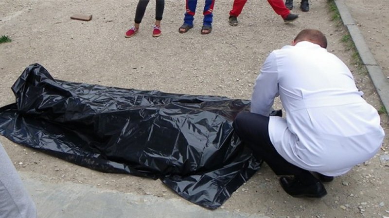 В брянском райцентре женщина умерла прямо на улице
