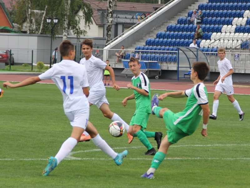 Юноши брянского «Динамо» победили «Калугу» на пятой добавленной минуте
