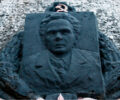 В Брянске разрушается эрзац-памятник на могиле Игната Фокина. Исторический памятник украден при «губернаторской реконструкции»?