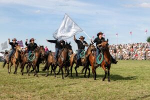 Брянские ковбои поборолись за победу в Русском родео «Мираторга» на Дне поля под Калининградом