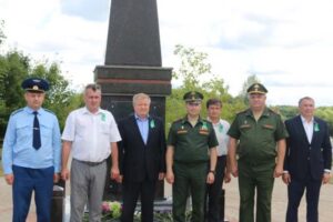 В Рогнедино открыли стелу в честь присвоения звания «Поселок партизанской славы»
