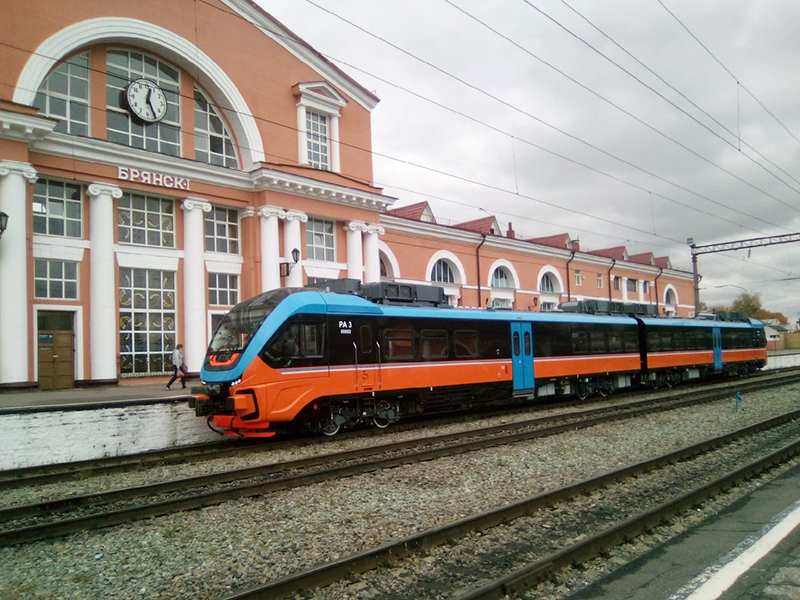 На участке Унеча-Рассуха на десять дней будут отменены два пригородных поезда