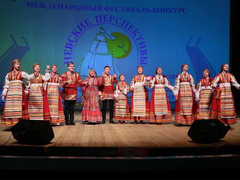 Брянская «Зарянка» взяла Гран-при питерского фестиваля «Невские Перспективы»