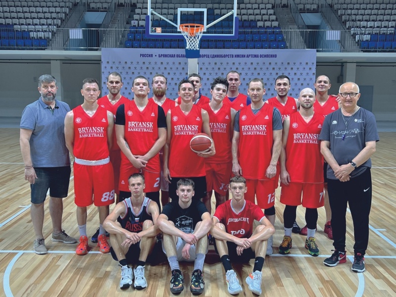 Баскетбольный «Брянск» стал третьим на международном турнире в Гомеле