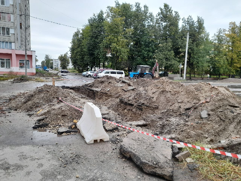 Окончание сорванной реконструкции улицы Медведева в Брянске «ушло» в ноябрь