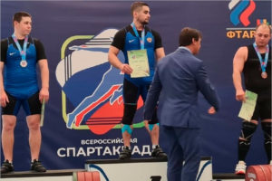 Брянский штангист стал серебряным призёром Всероссийской спартакиады-2022