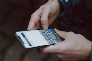 «Побочка мобилизации»: мошенники стали рассылать sms с предложением «решить вопрос с армией»