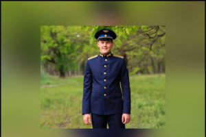 В Суземке прощаются с погибшим в боях на Украине лейтенантом Виктором Юрченко