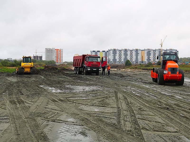 Пока направления, потом — дороги: в Брянске продолжается строительство улиц в микрорайоне на Флотской