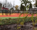 Игровая зона, высаженные деревья и пробный пуск фонтана — капремонт парка «Юность» в Брянске, по заверению властей, уже на финишной прямой