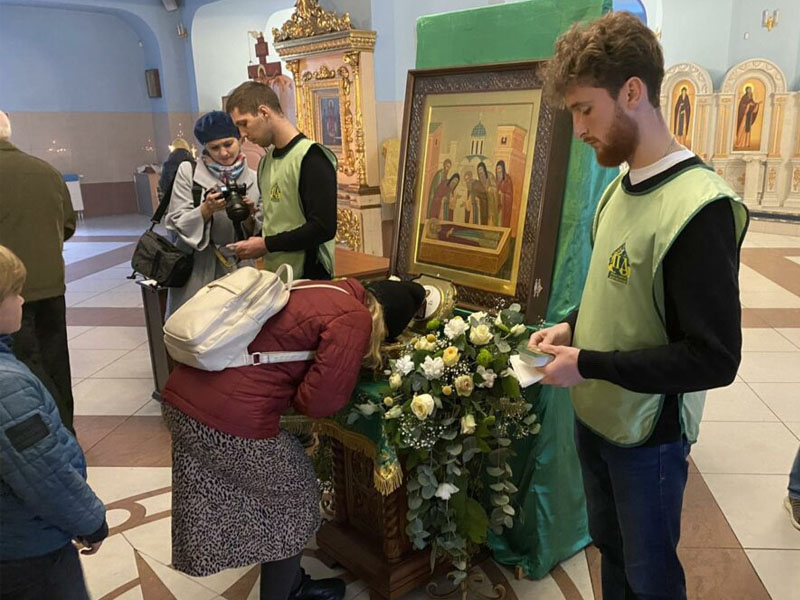 В Брянск доставлен ковчег с мощами преподобного Сергия Радонежского