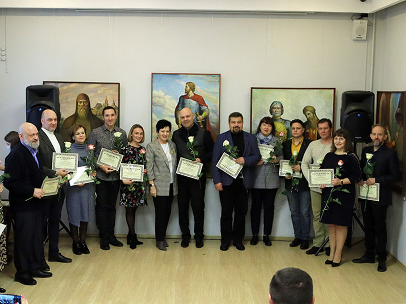 В Брянске вручили премии лучшим работникам культуры и искусства-2022