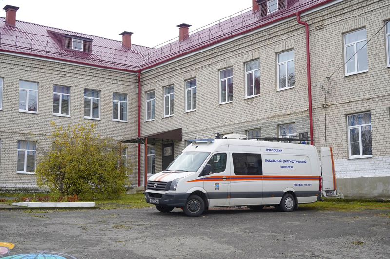 Закрытая в злынковском посёлке Вышков школа будет отремонтирована — Богомаз