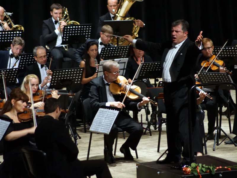 Брянский симфонический оркестр Амбарцумяна сыграет вместе с юными стипендиатами Фонда Спивакова