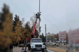 В Брянске к 4 ноября хотят завершить «лицевую часть» площади Партизан