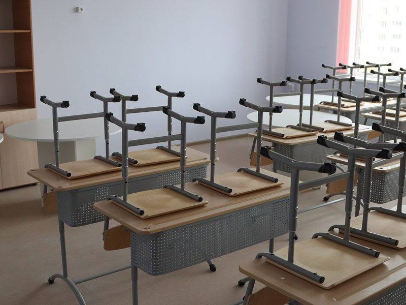 Александр Богомаз проверил «отложенную» на январь 2023 года школу №72 в Брянске