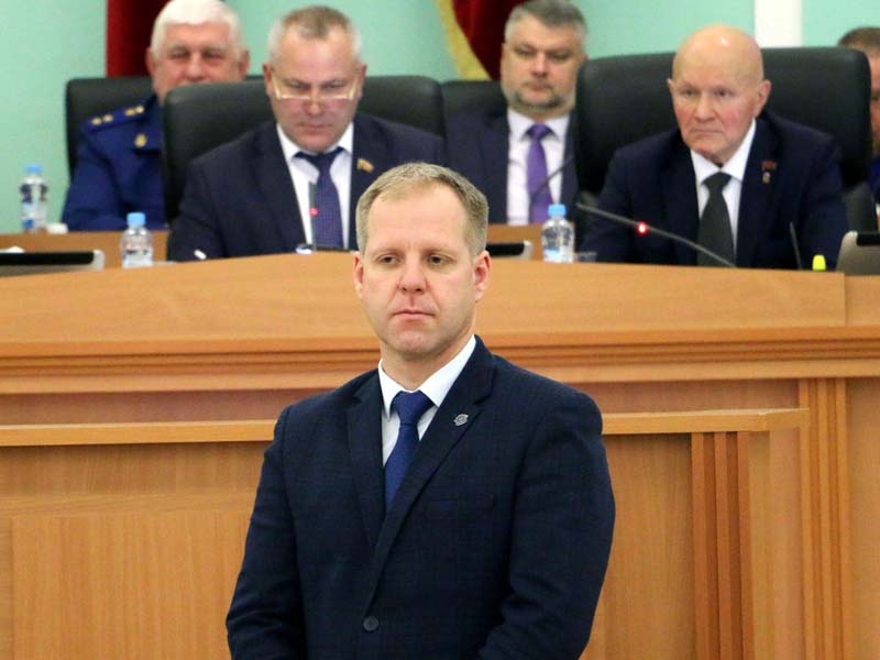 Брянские депутаты согласовали Евгения Петрова в должности директора «социального» департамента