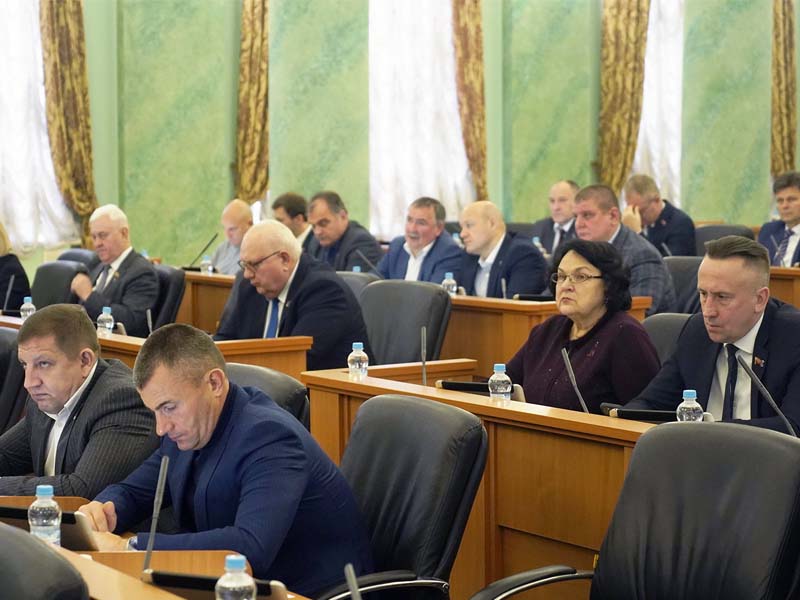 Брянская облдума приняла в первом чтении «дефицитно-социальный» «бюджет развития»-2023