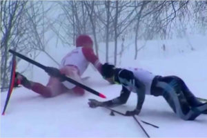 Олимпийские чемпионы Сергей Устюгов и Александр Большунов завалили друг друга в спринте и остались без финала