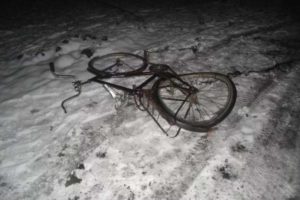 В Клинцовском районе иномарка отправила в больницу велосипедиста