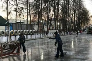 Где покататься на лыжах, «ватрушках» и коньках? В Брянске готовят сотню «объектов» для зимнего отдыха