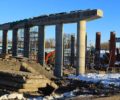 «Догнать график»: к новому году на Славянском мосту в Брянске планируют построить лишь 11 опор из 12-и