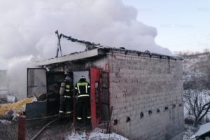В пригороде Брянска сгорел гараж. Жертв нет