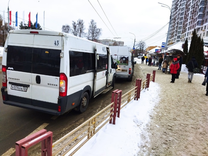 До превышения муниципальных тарифов на проезд в Брянске над коммерческими остался один день