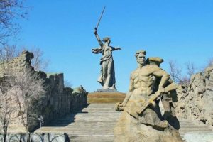 В Брянском краеведческом музее «померяются умами» «потомки героев Сталинграда»