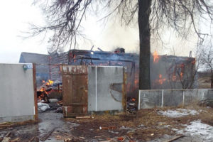 Брянское село Зёрново подверглось обстрелу со стороны Украины. Сгорел жилой дом