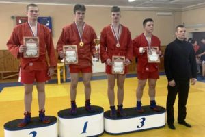 Брянские юные самбисты завоевали шесть медалей в Можайске