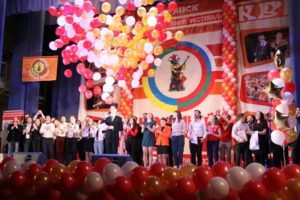 На юбилейный «Шумный балаган+» в Брянске ждут полтора десятка команд и резидента Comedy Олега Щербака