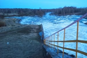 Паводок-2023: начался сброс воды из Десногорского водохранилища