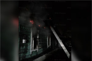 Пожар в пригороде Брянска: сгорел жилой дом, погиб мужчина