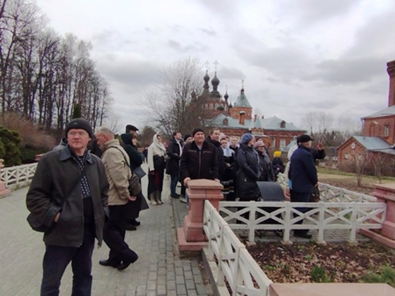 Сотрудники филиала «Брянскэнерго» посетили святые места Калужской области