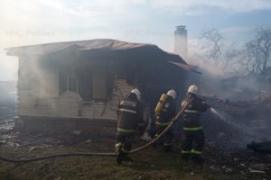 Трое детей сгорели в доме в брянском селе Бошино