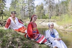 В Брянске в День России откроется выставка народного костюма под открытым небом