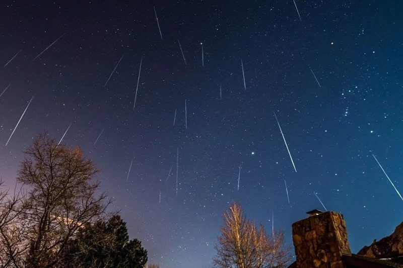 Метеорный поток Лириды: где и как наблюдать апрельский звёздный дождь над Брянском