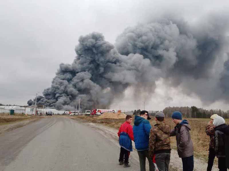 В Брянской области произошел пожар на птицеферме «Мираторга», один человек погиб