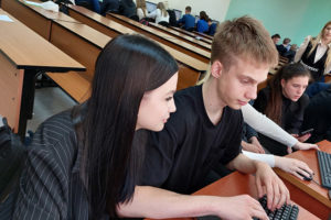 Ученики брянской гимназии №7 занялись бизнес-планированием