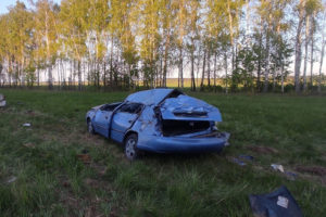 Двое водителей оказались в больнице в результате неудачного обгона на брянской региональной дороге