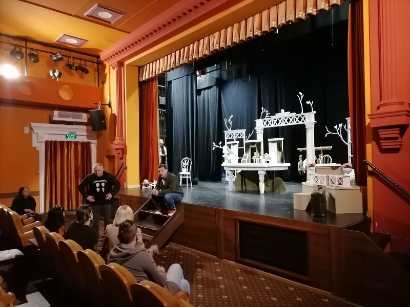 Брянский театр кукол начал репетиции чеховского «Медведя»