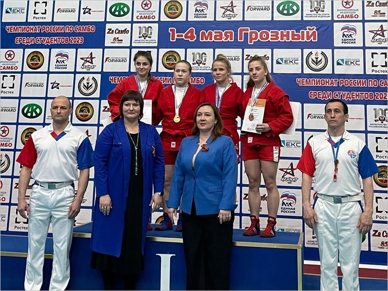 Брянская самбистка стала призёром чемпионата России