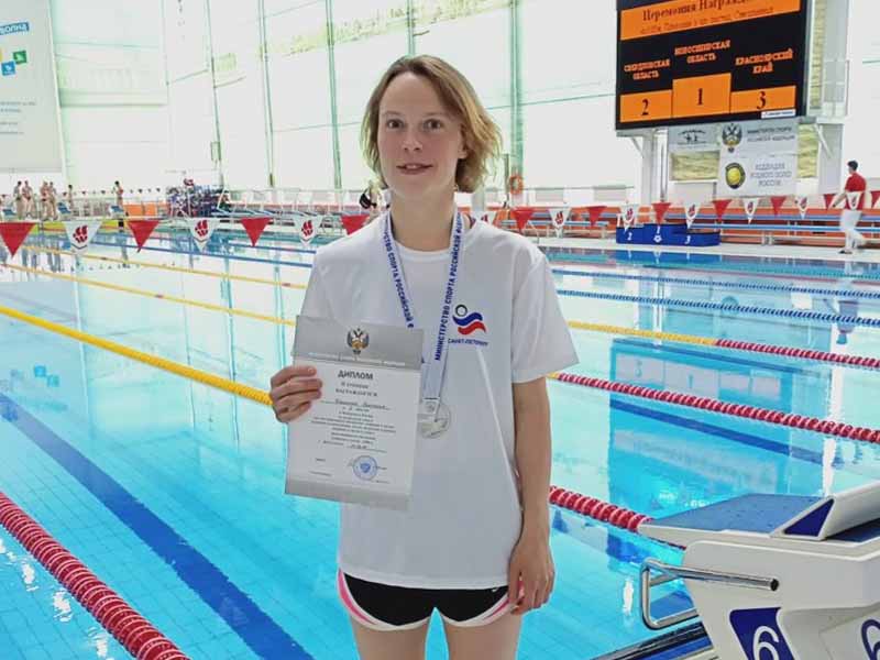 Брянская спортсменка завоевала два «серебра» и «бронзу» чемпионата России по подводному спорту