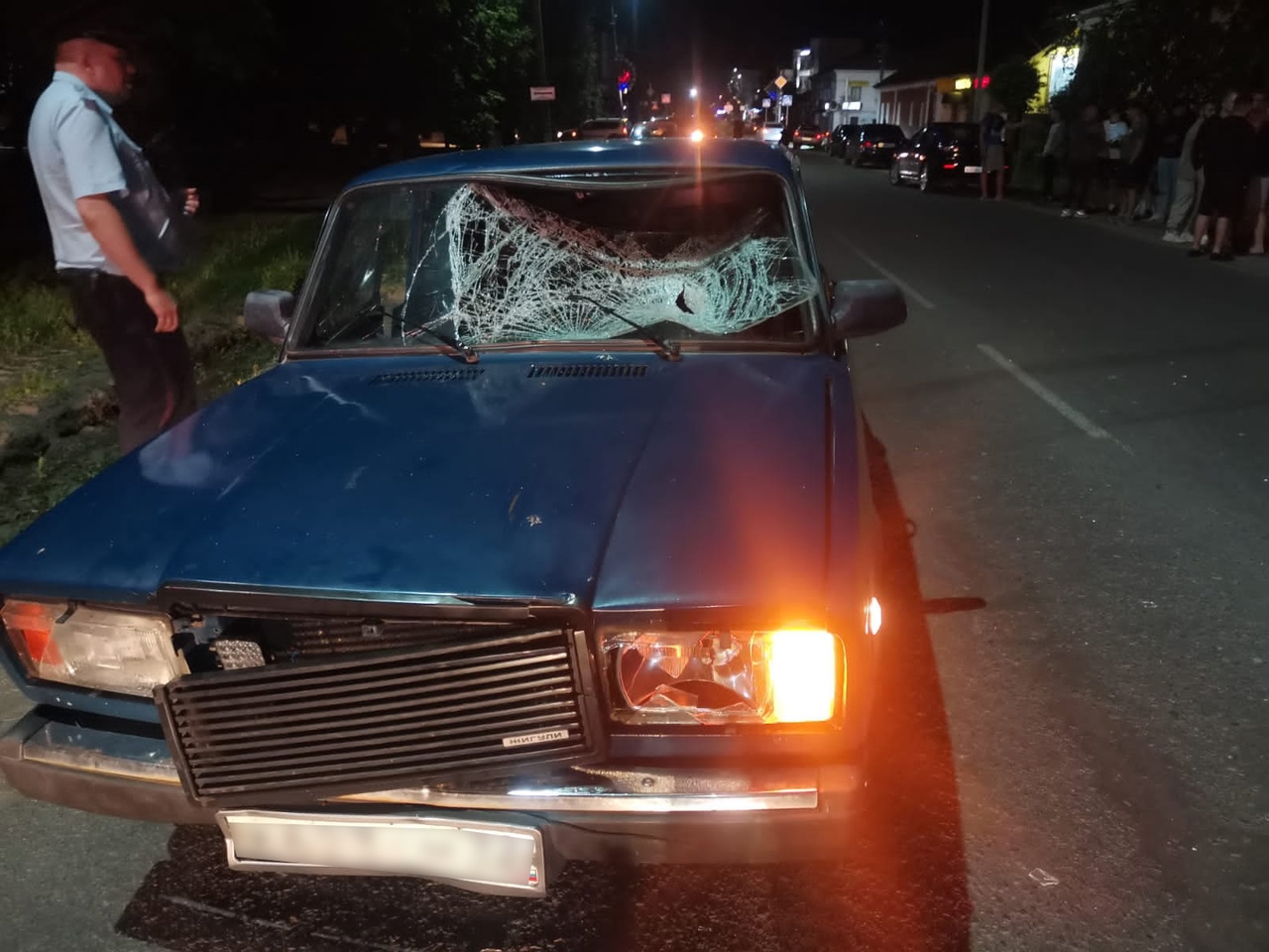 Пешеход кинулся под колёса «семёрки» в Новозыбкове