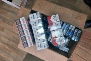 «Миллион пишем, полтора в уме»: в Климово пойдет под суд торговец контрафактными сигаретами