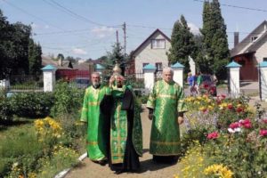 В Севск прибыл ковчег с мощами святых Петра и Февронии Муромских