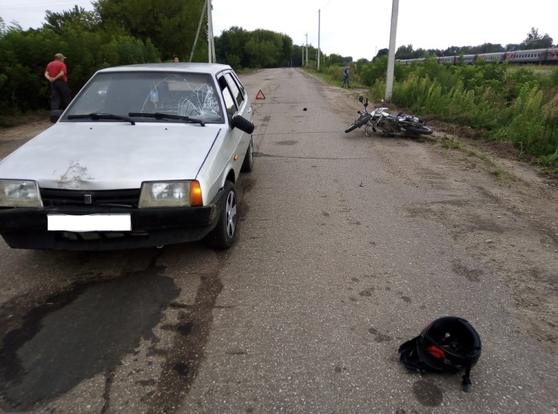 ДТП в Климово: школьник на мопеде попал под колёса «девятки»