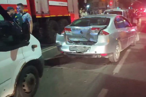 Массовое ДТП в Бежице: пять машин столкнулись друг с другом у остановки «Магазин «Мечта»